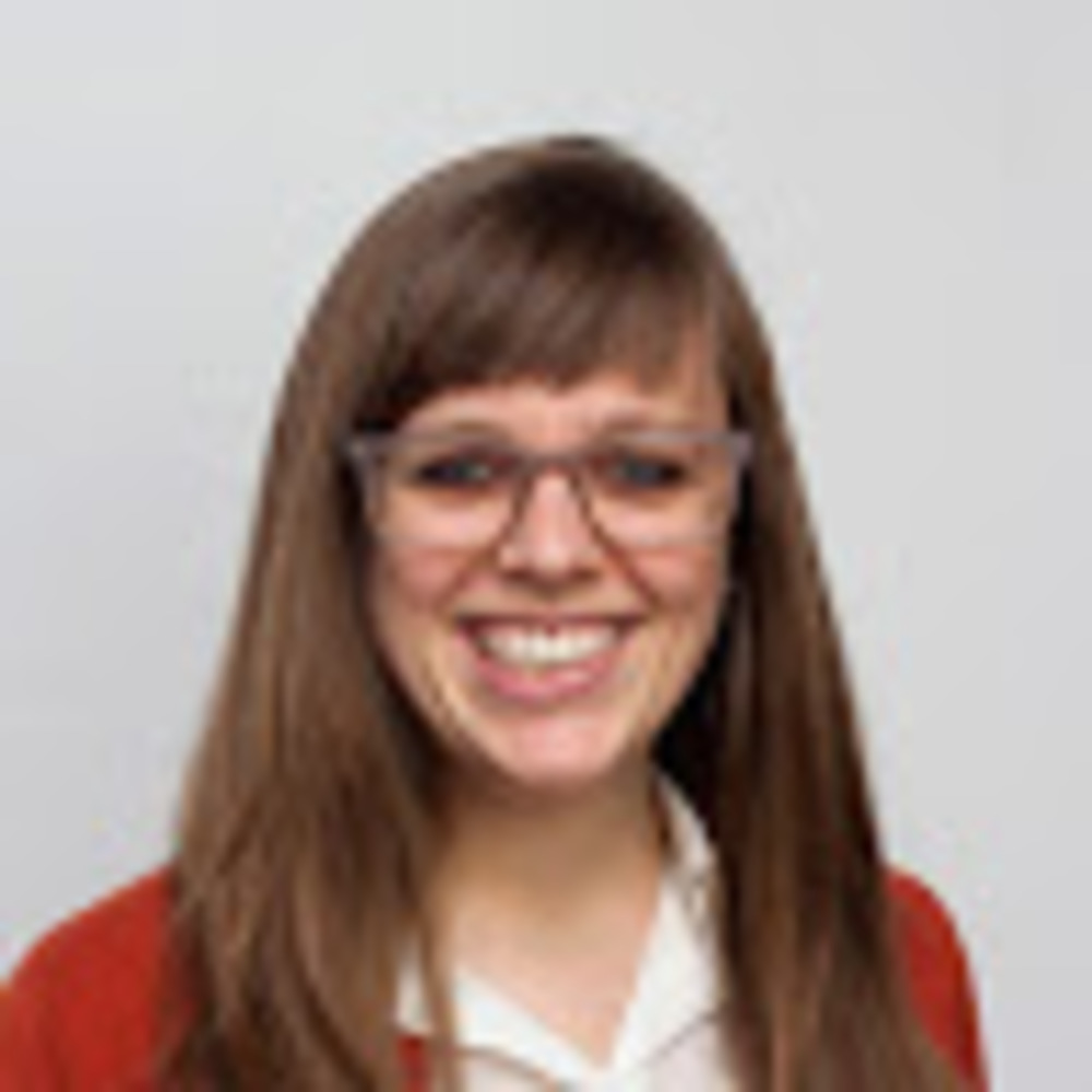 Meet your Posher, Alexandra